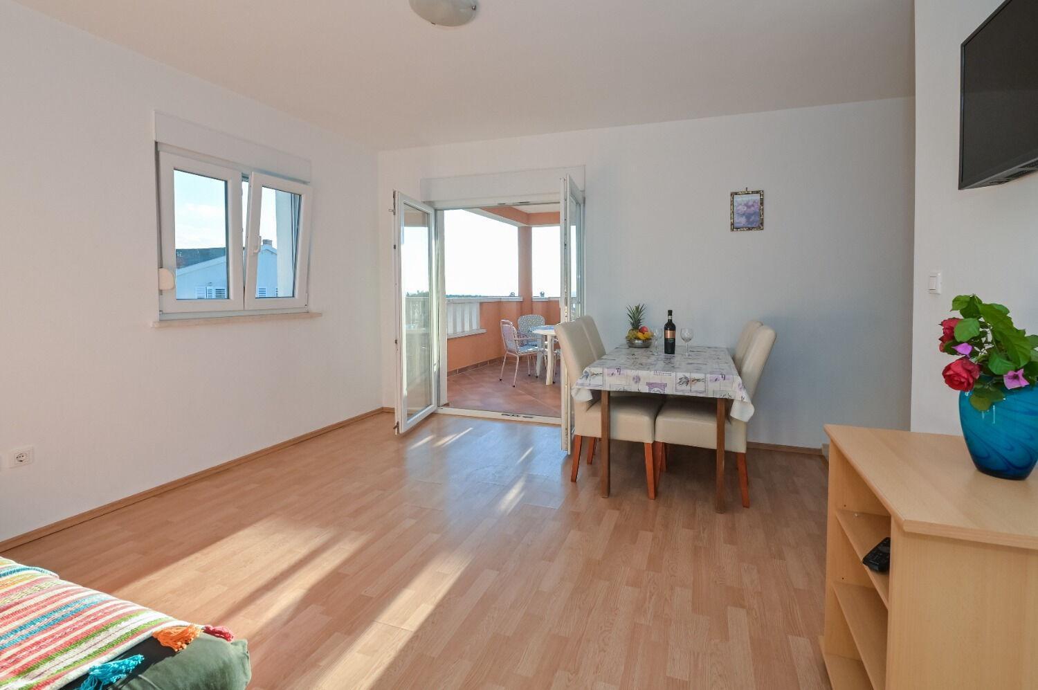 Apartments Ilija Novalja Luaran gambar